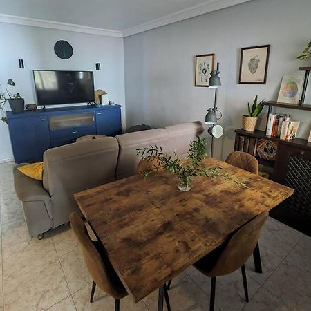 Acogedor Apartamento Y Parking Мадрид Екстер'єр фото